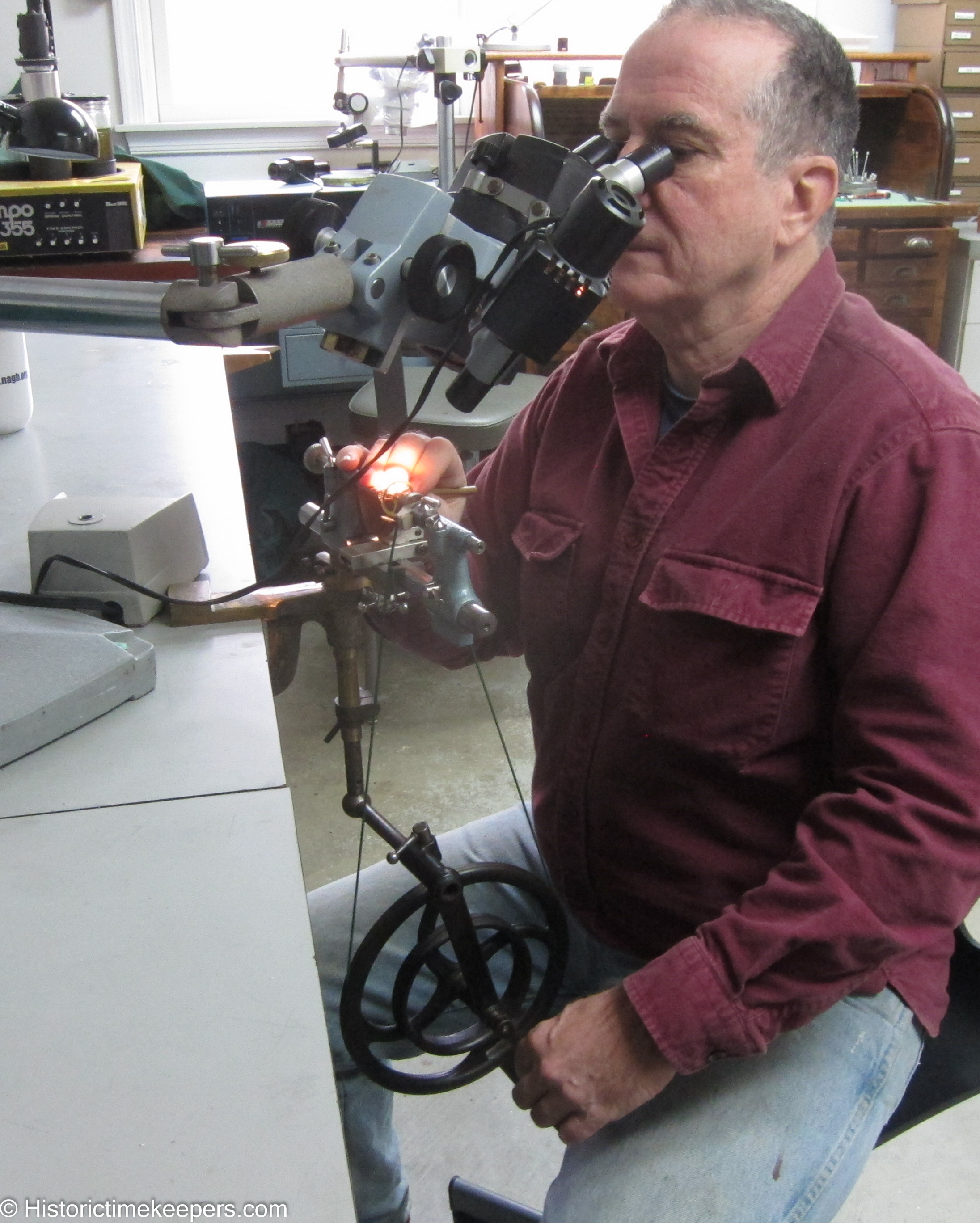 REichert 570  microscope inspection watch service repair restoration dead center turning Steiner horia